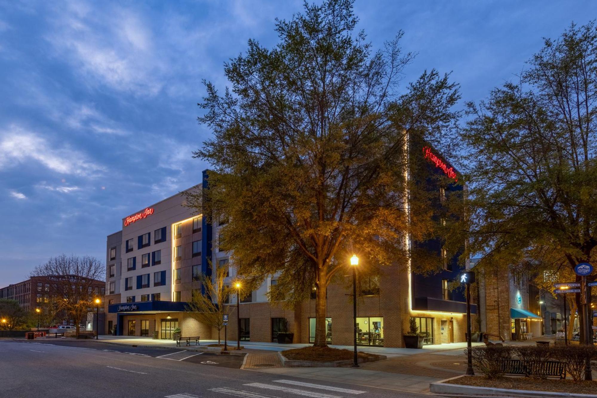 Hampton Inn Columbus Downtown, Ga Buitenkant foto